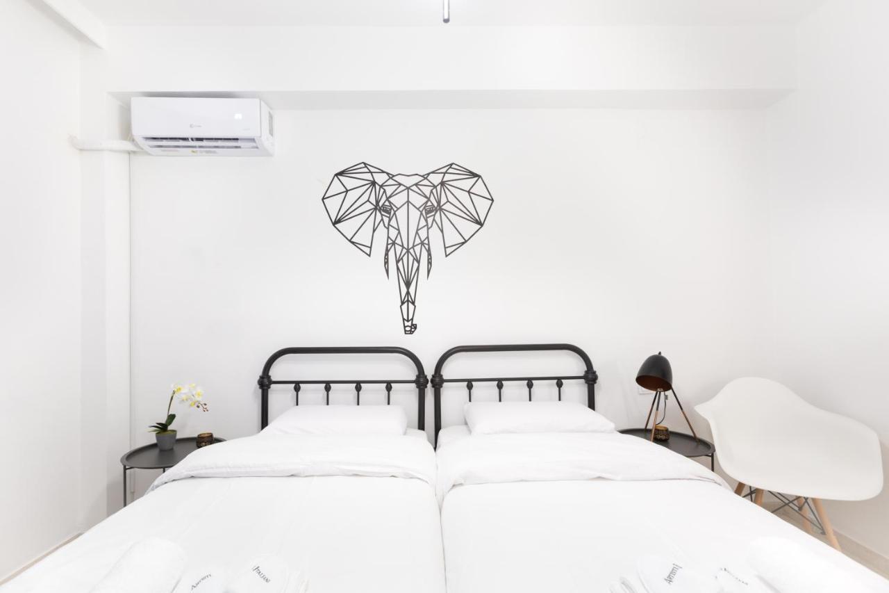 The White House Apartment Piraeus Ngoại thất bức ảnh