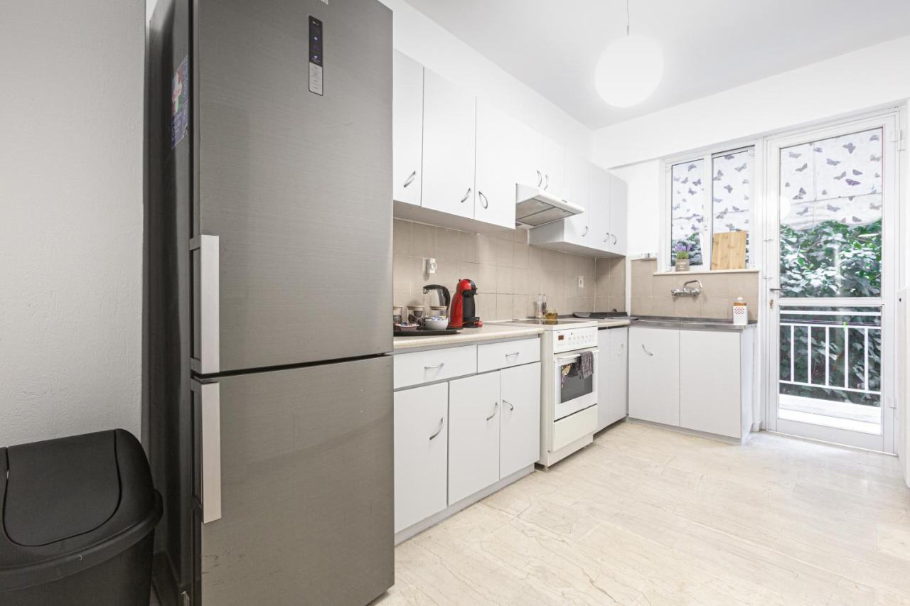 The White House Apartment Piraeus Ngoại thất bức ảnh