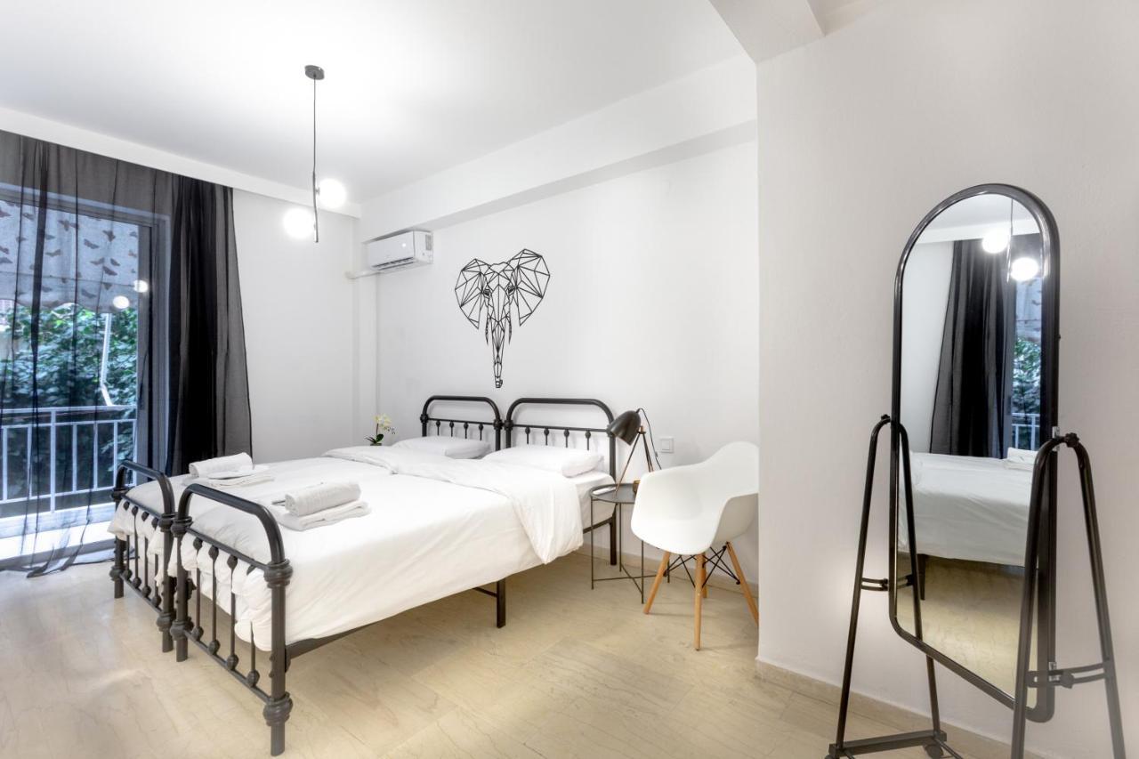 The White House Apartment Piraeus Ngoại thất bức ảnh